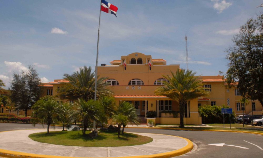 Retornan a RD otros 125 dominicanos estaban varados en México, Japón y Brasil