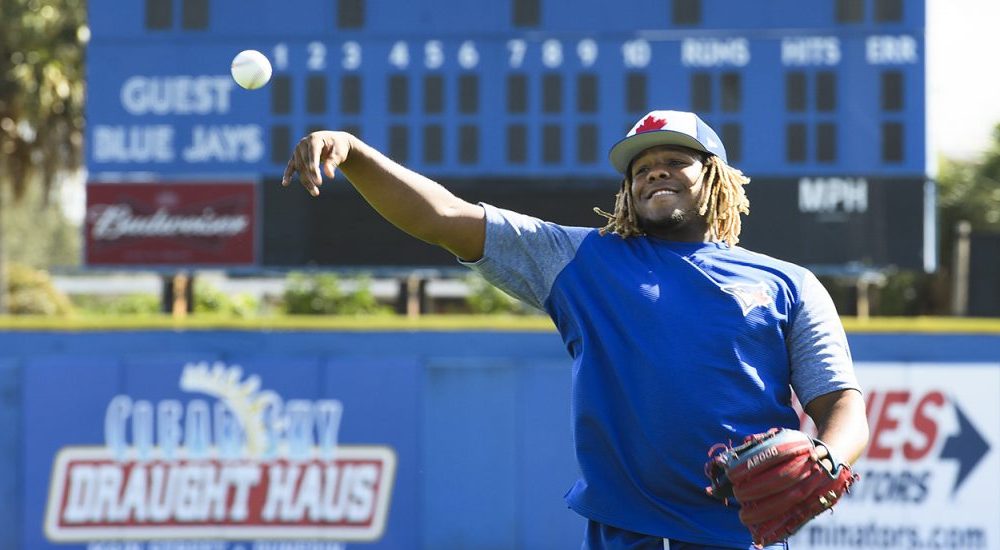 Dos equipos de MLB cierran instalaciones en Florida por brotes de coronavirus