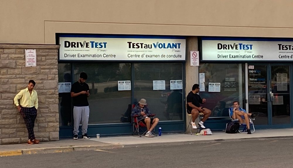 Los centros de DriveTest en Ontario vuelven a abrir para ‘servicio limitado’