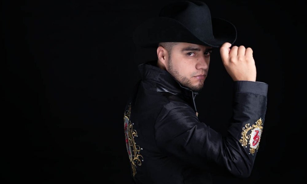 “Quédate con él” lo nuevo de Gerardo Lares ft Los Hermanos Medina