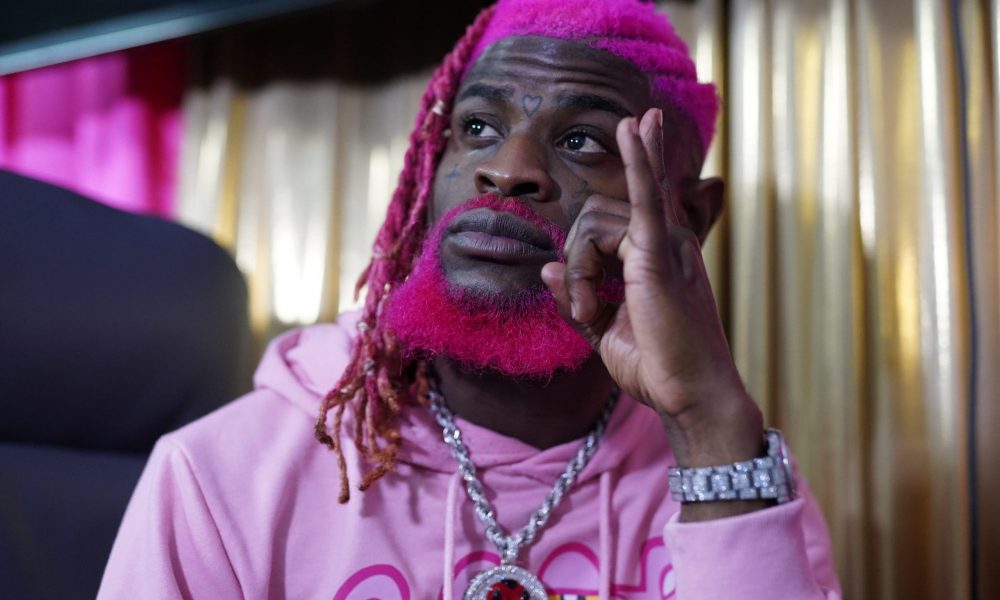 Atuedad promueve su nuevo tema “Los Parceros”