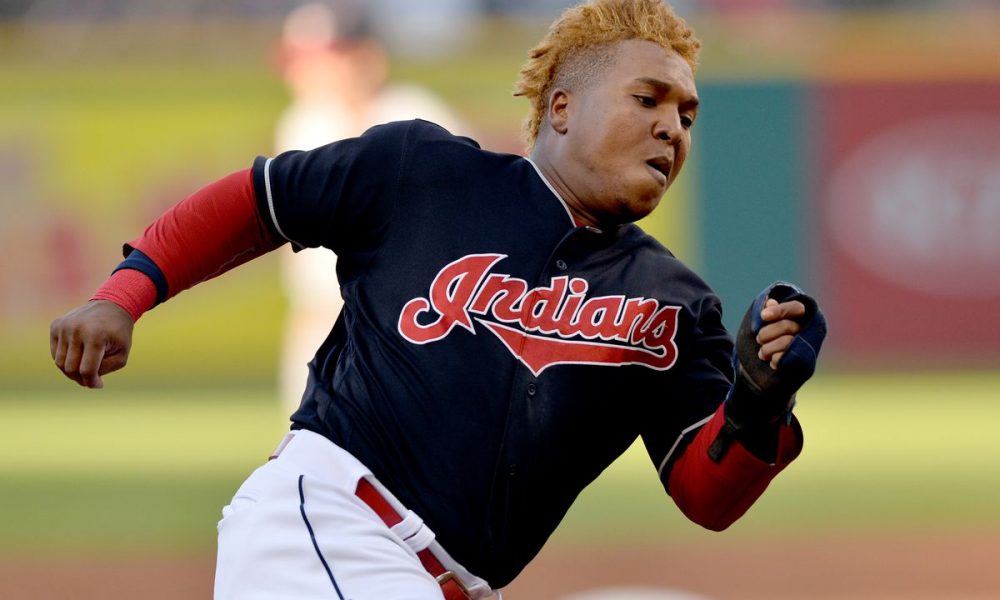 José Ramírez despacha jonrón en victoria Indios