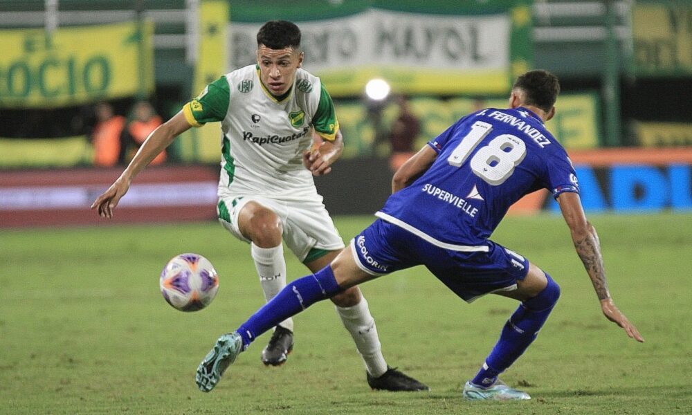 Tras el empate de Vélez con Defensa y Justicia, Argentinos vence 1-0 a Godoy Cruz