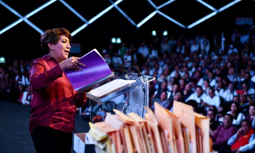 Sorprendieron a perredistas “saltando” a Morena en campaña de Delfina Gómez