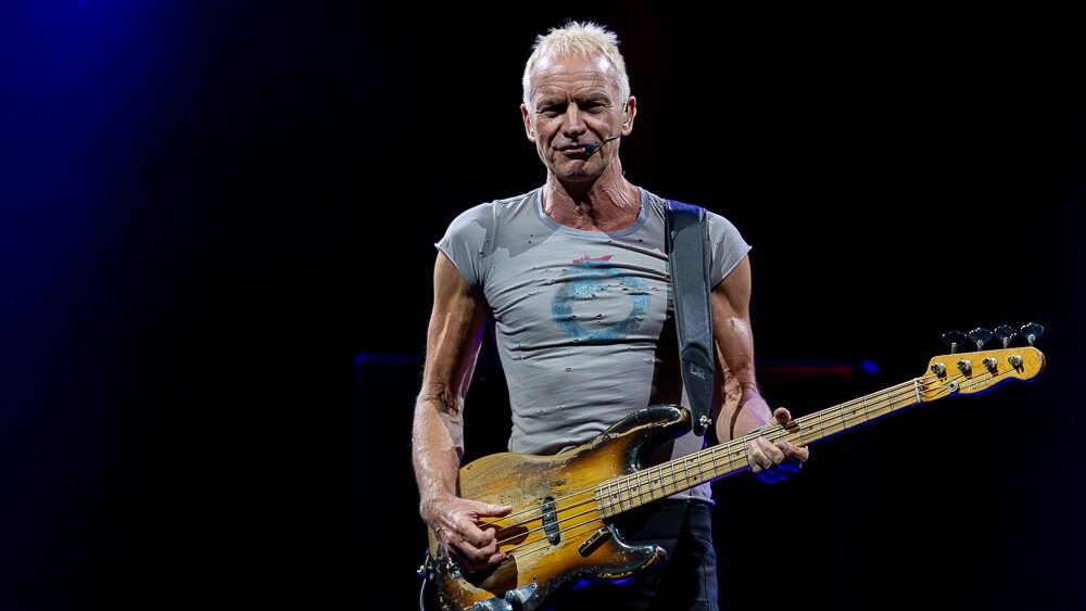 Junto a Juan Luis Guerra, René Pérez (Residente) y Juanes