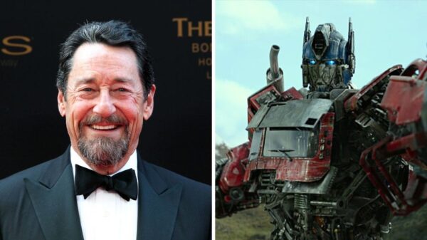 Peter Cullen junto a Optimus Prime de la franquicia Transformers