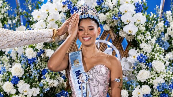 Joheirry Mola coronada Miss Mundo 2026