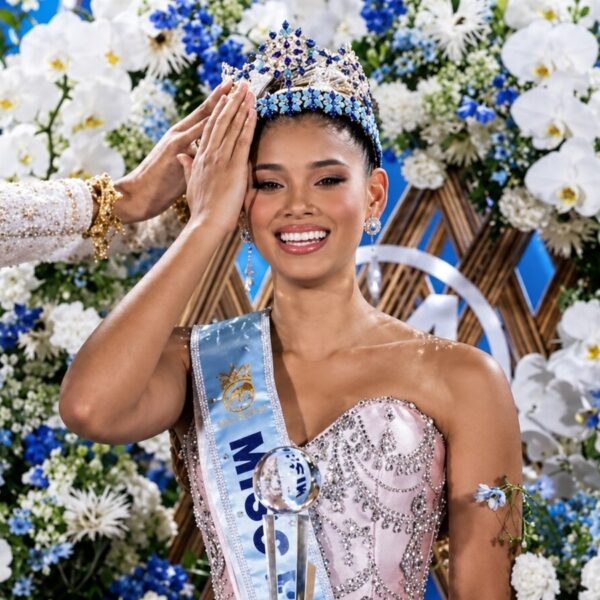 Joheirry Mola coronada Miss Mundo 2026
