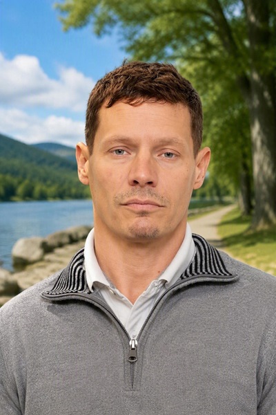 Scot MacDermid, de 42 años, desaparecido en Edmonton junto a sus dos hijos